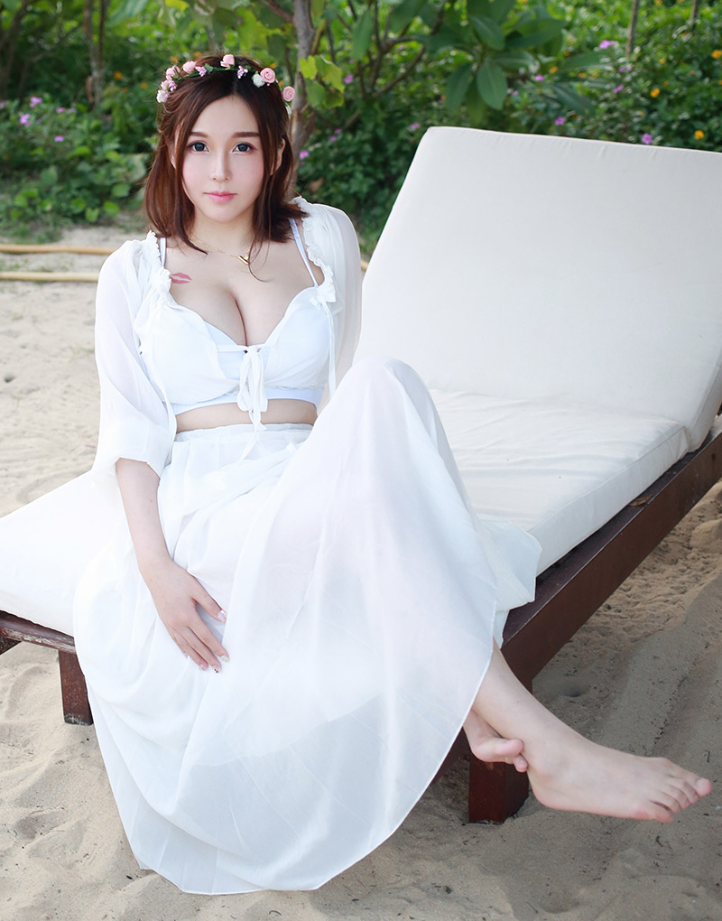 甜美女神沈蜜桃性感写真图片巨乳尽现 第32张