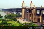 南京长江大桥为何成了自杀者的天堂？