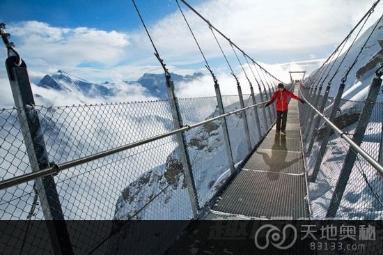 瑞士，铁力士崖吊桥