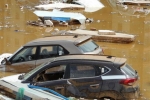 青海暴雨致数百辆车被淹