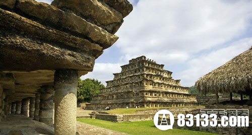 玛雅残破的古文明建筑
