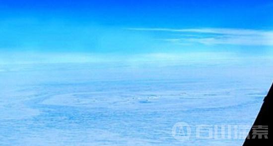 南极洲大冰原发现的一个奇怪的环形结构