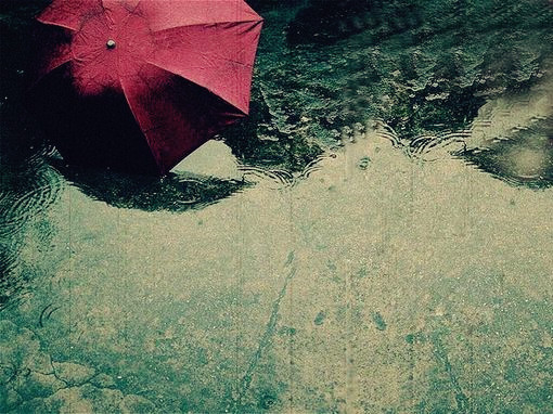 伤感雨季小清新雨伞意境唯美图片