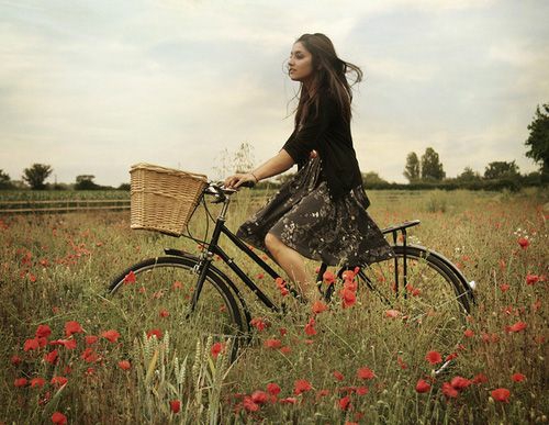 恋上自行车的女生 骑单车微信背景唯美图片精选