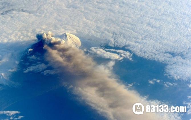 火山爆发图