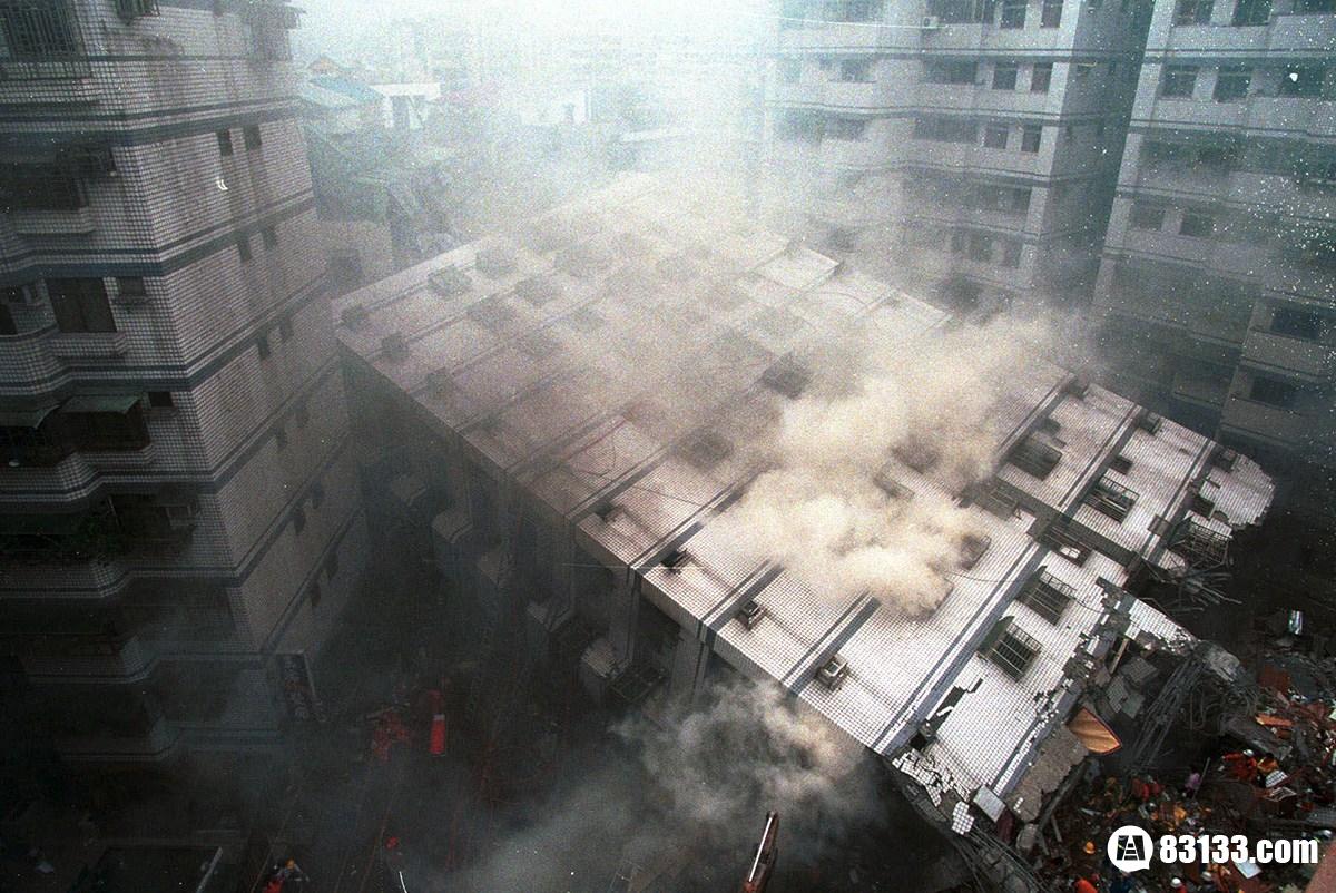 921大地震令无数台湾同胞无家可归