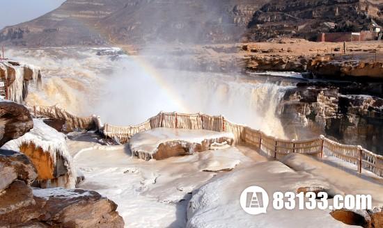 壶口瀑布现奇观，冬天里的一大奇景！