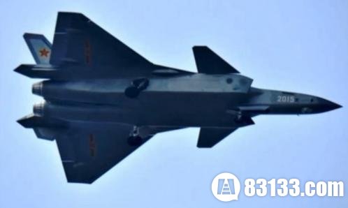 美媒：中国歼20战机“抄袭”美国 和F35很相似