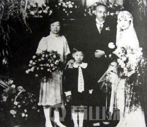 蒋介石与他老婆结婚