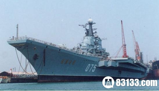 若中国海军改装基铺级新航母 可打爆日本航母