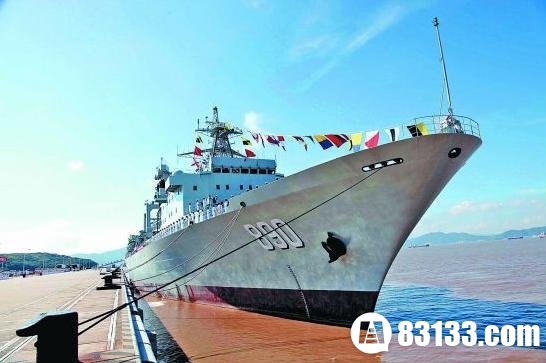 中国军舰访欧遇提问：这么大军舰是你们造的吗?