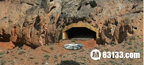 神秘罗布泊地下洞穴