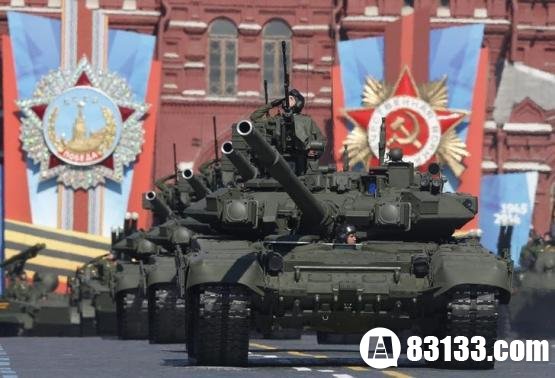 俄罗斯今年军费将减少10% 西方制裁已影响军工