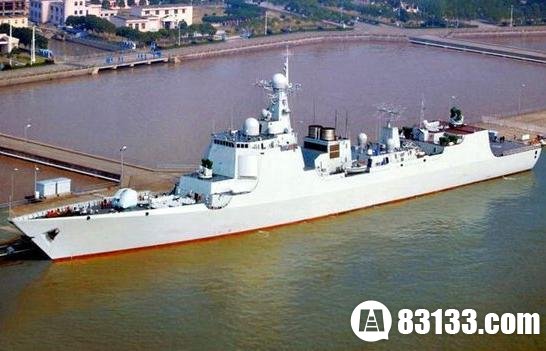 美媒：中国海军一巨舰横空出世 将成辽宁号最后防线