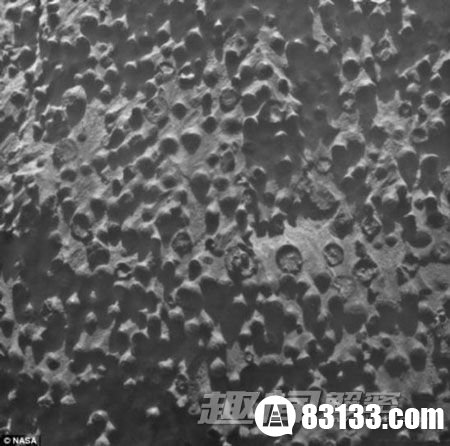 陨石撞击能够解释“火星蓝莓”的外形和构成