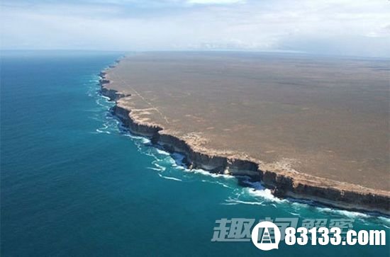 本达悬崖 澳大利亚纳拉伯平原