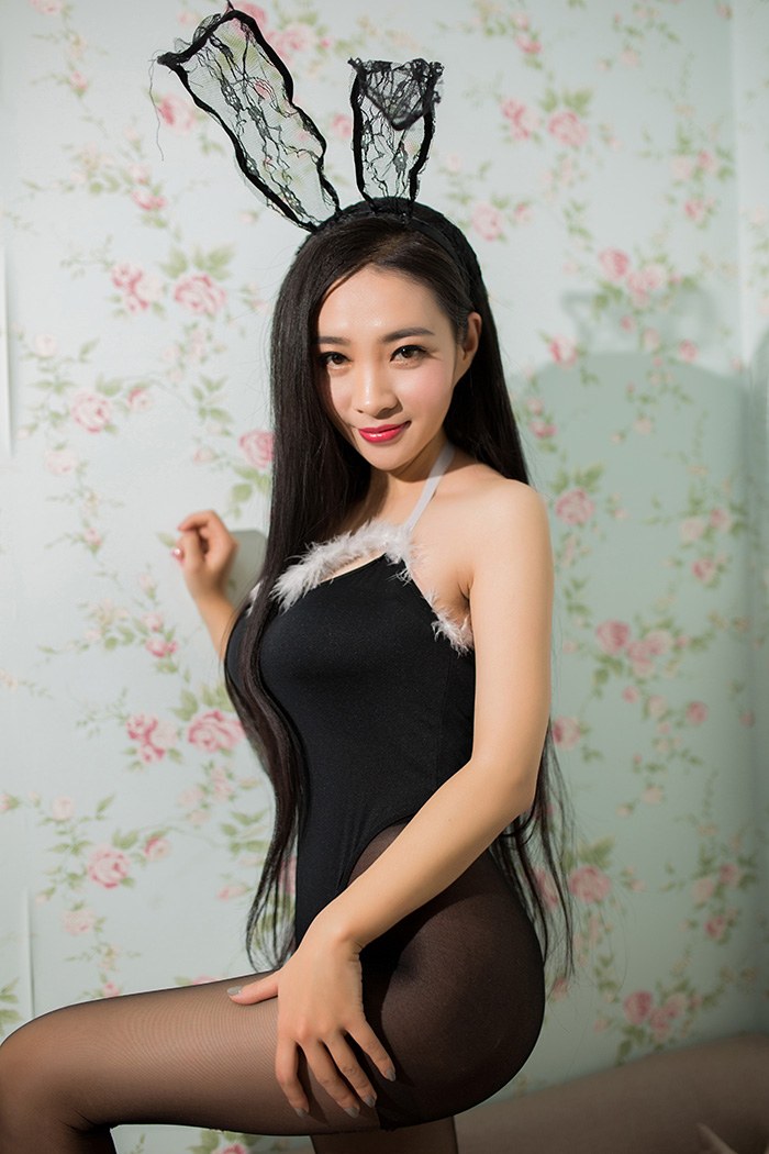 黑丝兔女郎艾儿曲线撩人极致诱惑(图20)