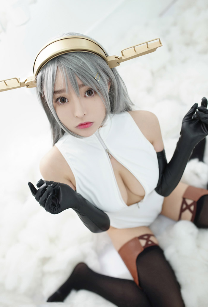 舰娘cosplay柳侑绮大胆开胸泳衣版(图2)